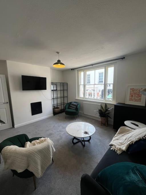 Lento Apartment Winchester Luaran gambar